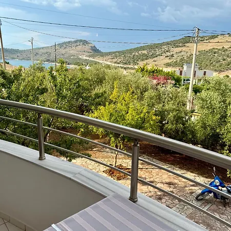 Xhesian Seaside * كساميل