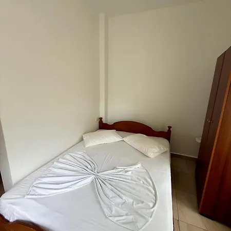 Xhesian Seaside Appartement