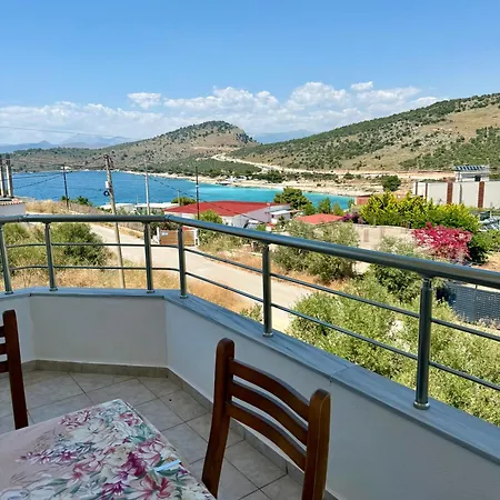 شقة Xhesian Seaside كساميل